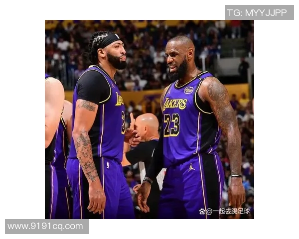 湖人队的足球明星是谁他们在球场上的表现如何引人关注