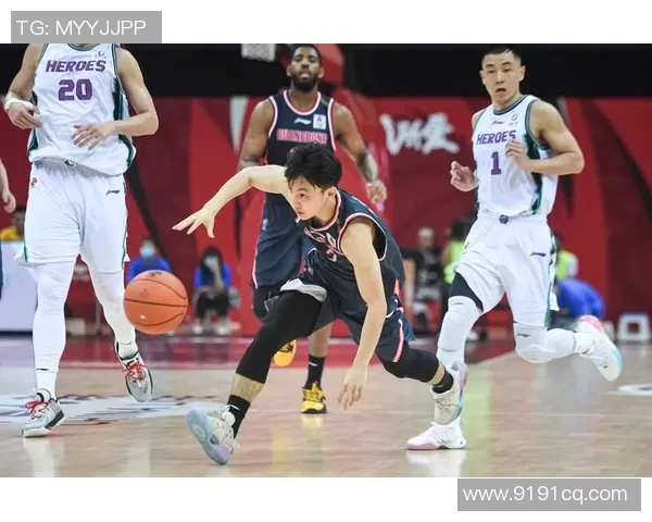 武汉篮球队总决赛战术解析与表现评估的深度分析 武汉篮球队总决赛战术解析与表现评估的深度分析