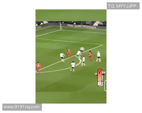 态度足球:探索足球运动中的心态与精神力量如何影响比赛表现与团队合作 态度足球:探索足球运动中的心态与精神力量如何影响比赛表现与团队合作